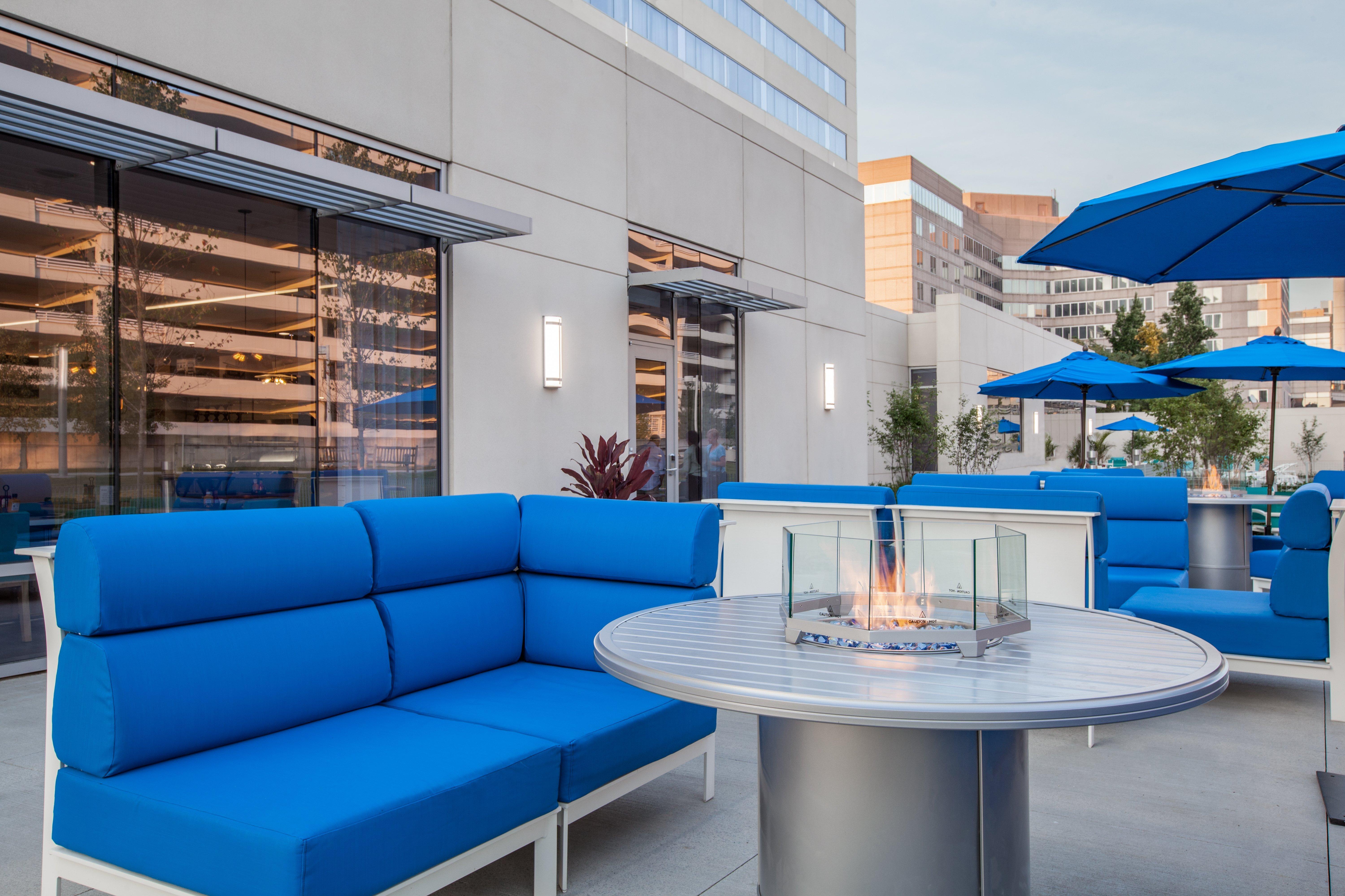 Holiday Inn Cleveland Clinic By Ihg Exterior photo